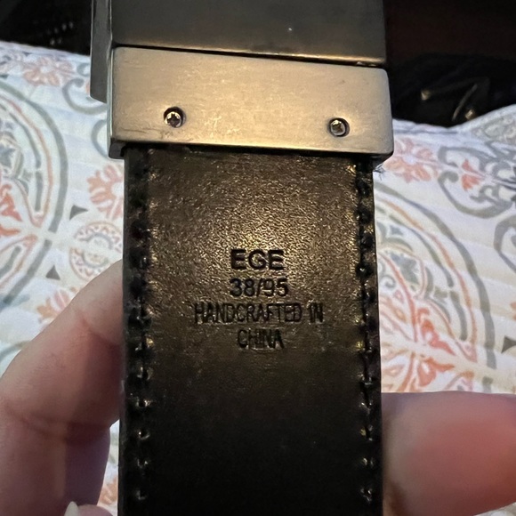 Kenneth Cole, chocolate, brown, leather NEW - Picture 4 of 4